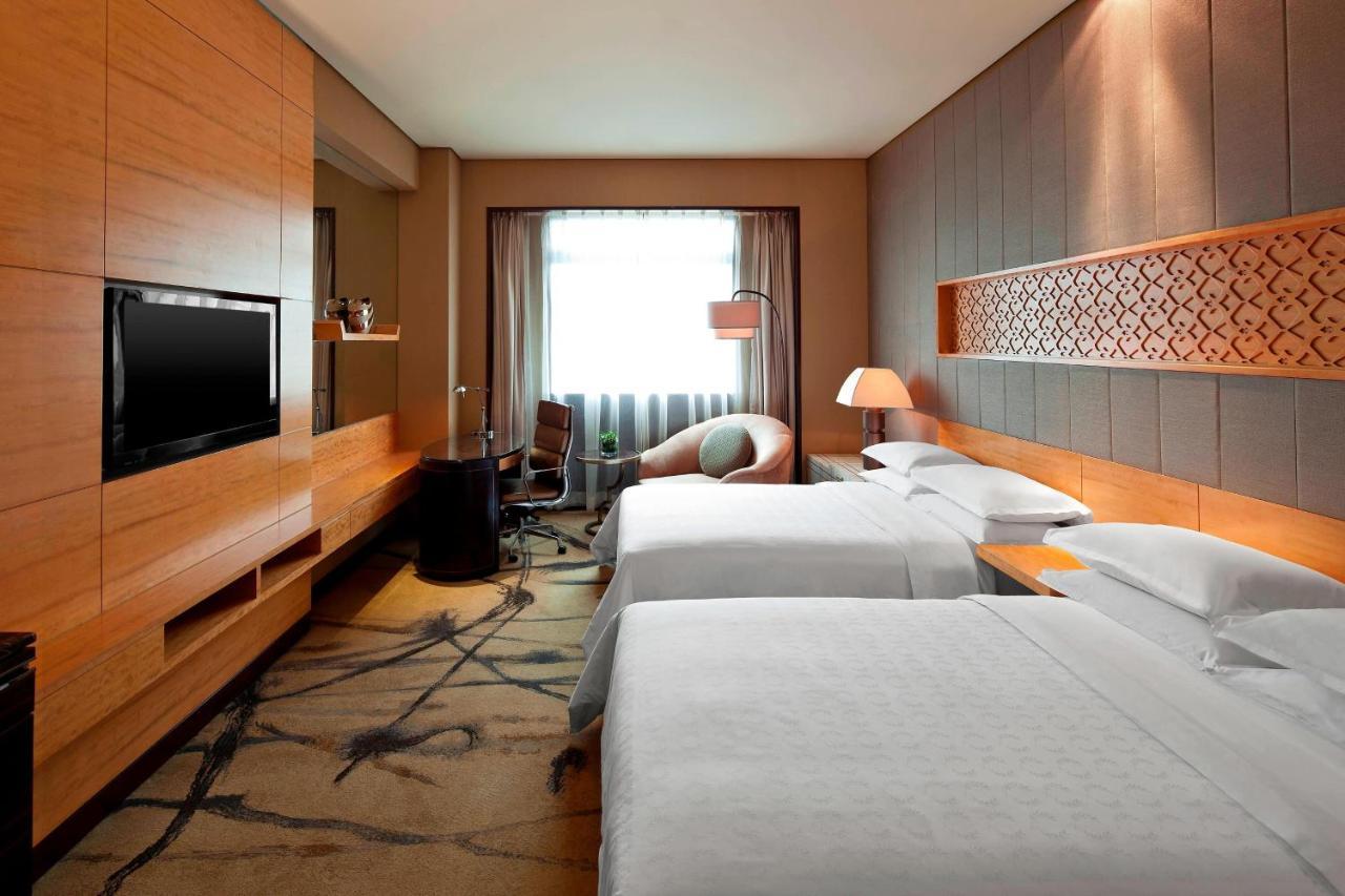 Sheraton Xi'An North City Hotel Exterior photo