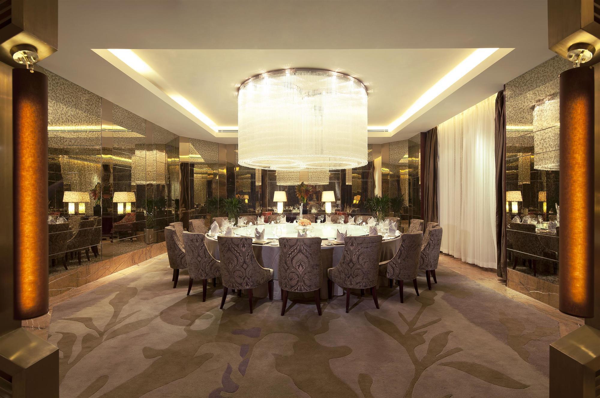 Sheraton Xi'An North City Hotel Exterior photo